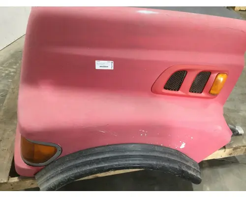 STERLING L9500 SERIES Hood