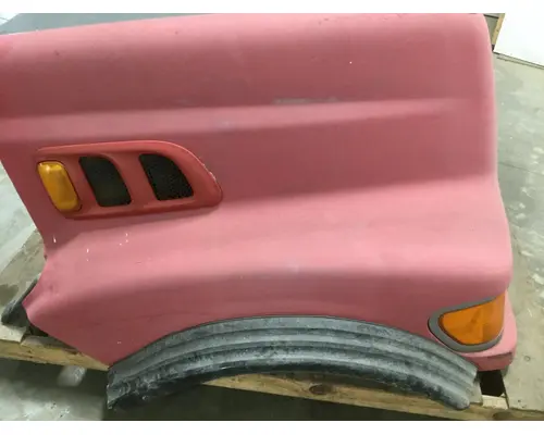 STERLING L9500 SERIES Hood