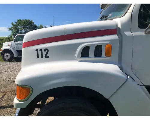 STERLING L9500 SERIES Hood