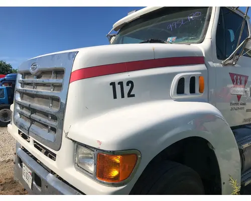 STERLING L9500 SERIES Hood