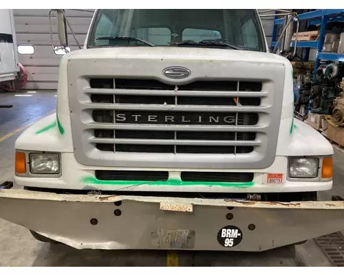 STERLING L9500 SERIES Hood