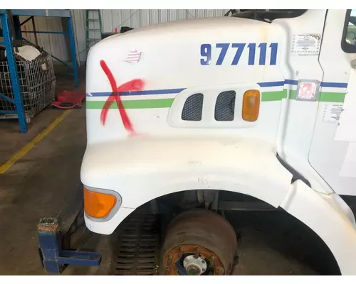 STERLING L9500 SERIES Hood