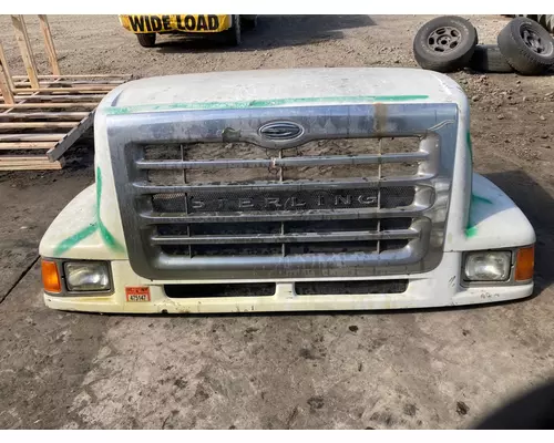 STERLING L9500 SERIES Hood