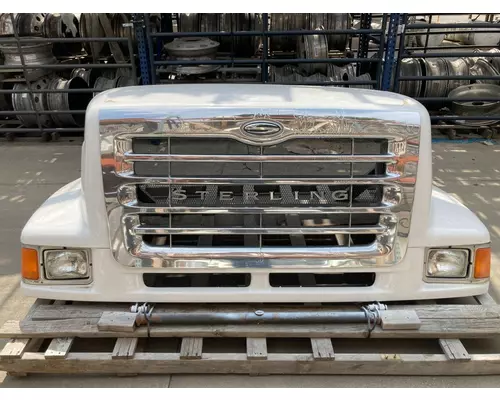 STERLING L9500 SERIES Hood