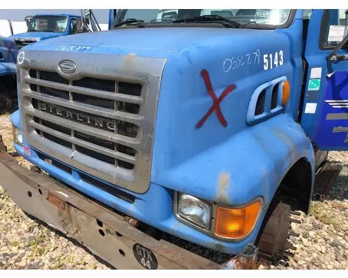 STERLING L9500 SERIES Hood