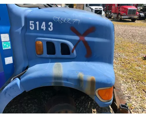 STERLING L9500 SERIES Hood