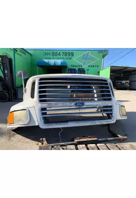 STERLING L9500 SERIES Hood