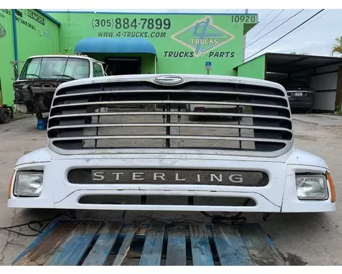 STERLING L9500 SERIES Hood