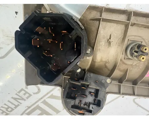 STERLING L9500 SERIES Ignition Switch