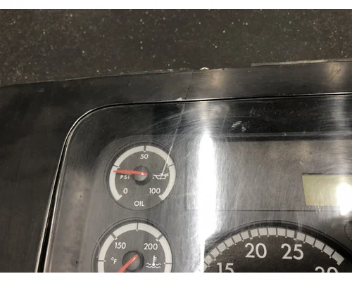 STERLING L9500 SERIES Instrument Cluster