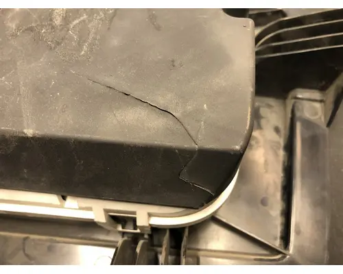 STERLING L9500 SERIES Instrument Cluster