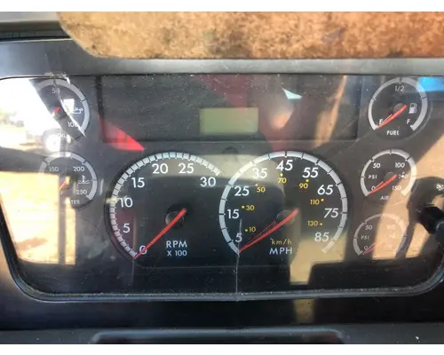 STERLING L9500 SERIES Instrument Cluster