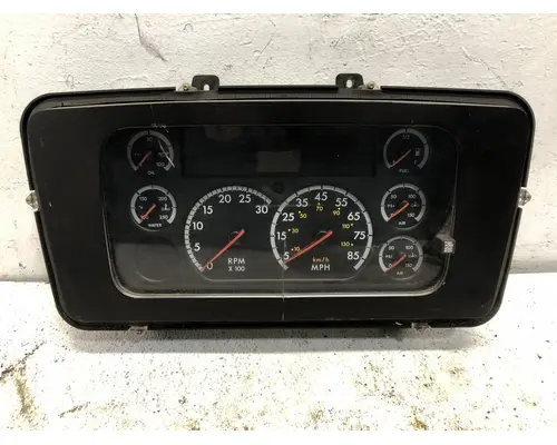 STERLING L9500 SERIES Instrument Cluster