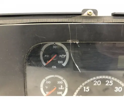 STERLING L9500 SERIES Instrument Cluster