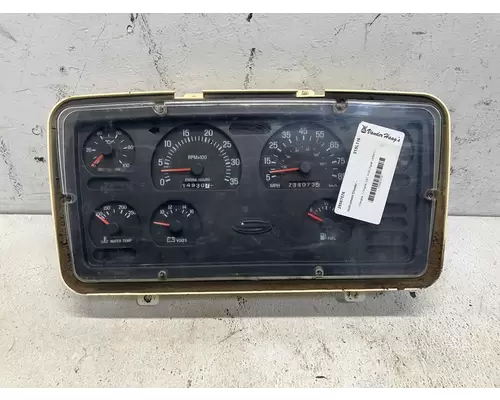 STERLING L9500 SERIES Instrument Cluster