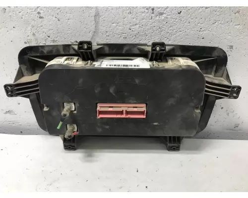 STERLING L9500 SERIES Instrument Cluster
