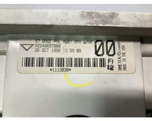 STERLING L9500 SERIES Instrument Cluster