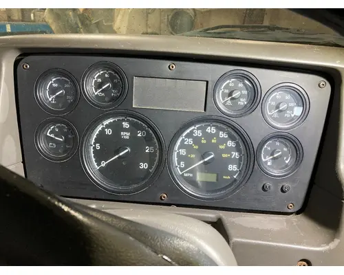 STERLING L9500 SERIES Instrument Cluster