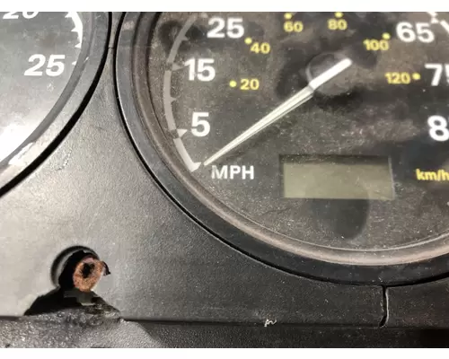 STERLING L9500 SERIES Instrument Cluster