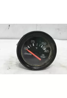 STERLING L9500 SERIES Instrument Cluster
