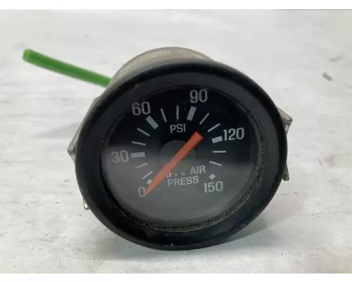 STERLING L9500 SERIES Instrument Cluster