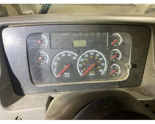 STERLING L9500 SERIES Instrument Cluster