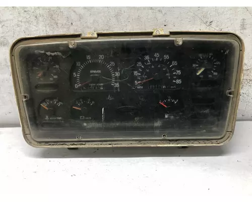 STERLING L9500 SERIES Instrument Cluster