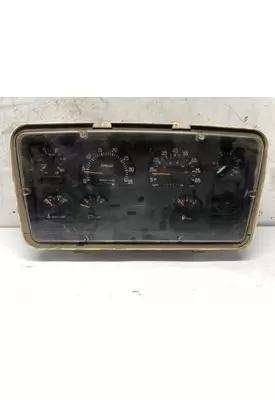 STERLING L9500 SERIES Instrument Cluster