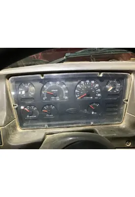 STERLING L9500 SERIES Instrument Cluster