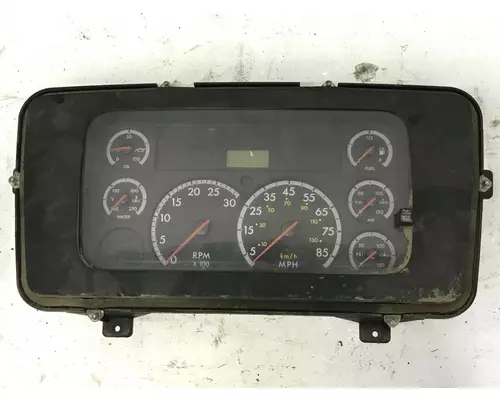 STERLING L9500 SERIES Instrument Cluster