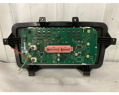 STERLING L9500 SERIES Instrument Cluster