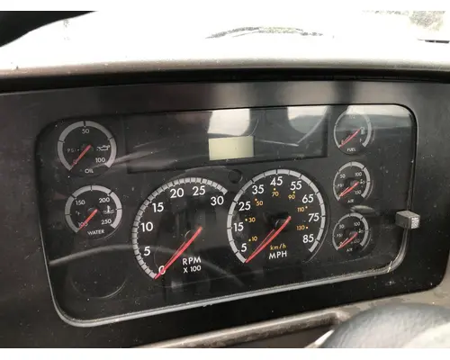 STERLING L9500 SERIES Instrument Cluster