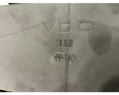 STERLING L9500 SERIES Instrument Cluster