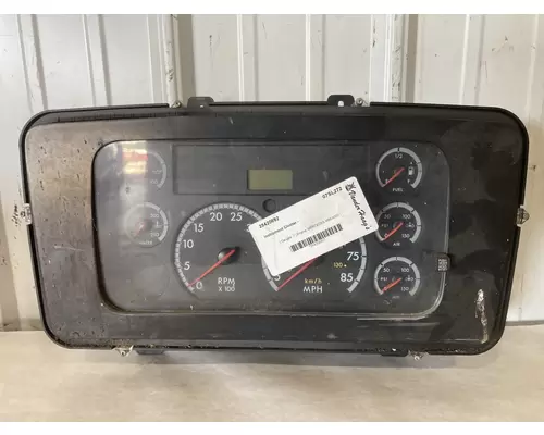 STERLING L9500 SERIES Instrument Cluster