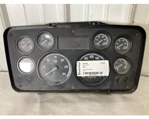 STERLING L9500 SERIES Instrument Cluster