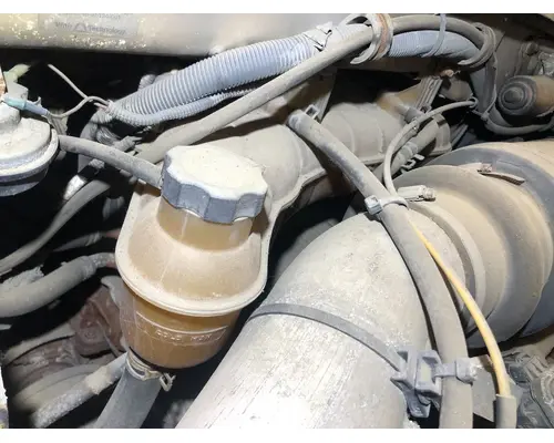 STERLING L9500 SERIES Radiator Overflow Bottle  Surge Tank
