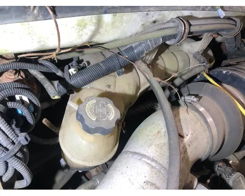 STERLING L9500 SERIES Radiator Overflow Bottle  Surge Tank