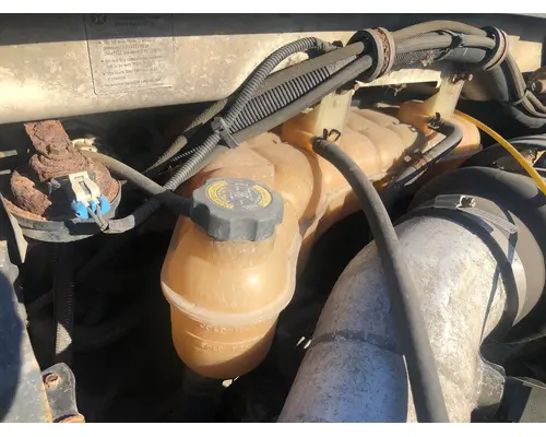 STERLING L9500 SERIES Radiator Overflow Bottle  Surge Tank