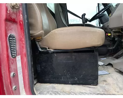 STERLING L9500 SERIES Seat (non-Suspension)