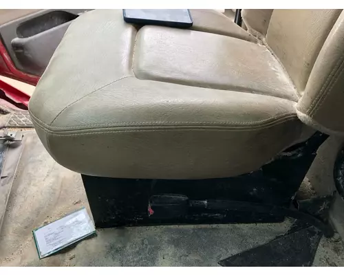 STERLING L9500 SERIES Seat (non-Suspension)