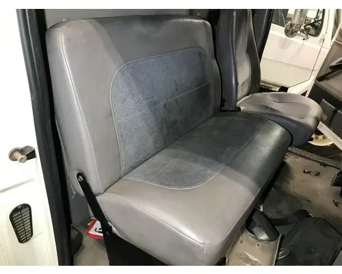 STERLING L9500 SERIES Seat (non-Suspension)