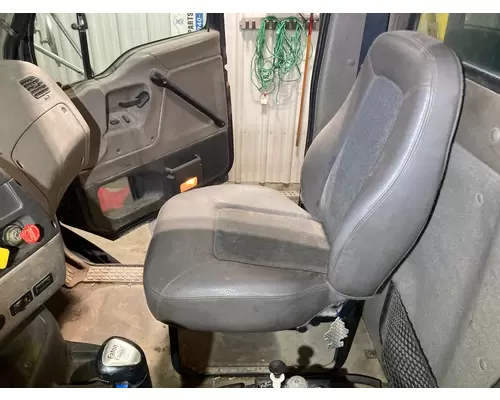 STERLING L9500 SERIES Seat (non-Suspension)