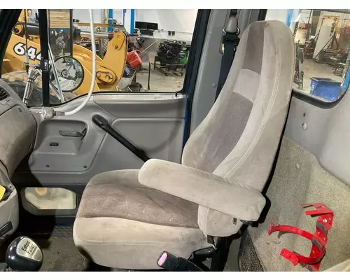 STERLING L9500 SERIES Seat (non-Suspension)