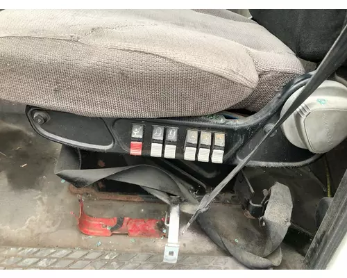 STERLING L9500 SERIES Seat (non-Suspension)
