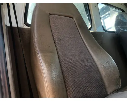 STERLING L9500 SERIES Seat (non-Suspension)