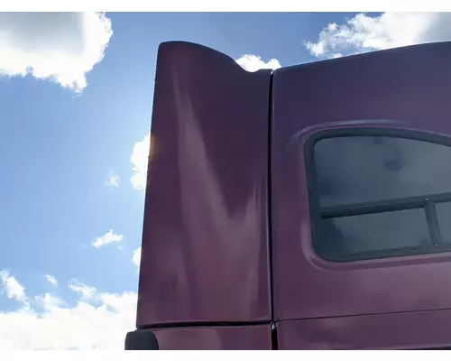 STERLING L9500 SERIES Sleeper Fairing