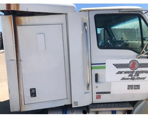 STERLING L9500 SERIES Sleeper Fairing