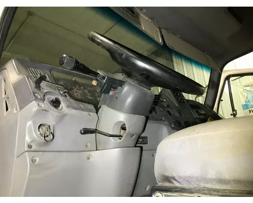 STERLING L9500 SERIES Steering Column