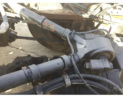 STERLING L9500 SERIES Suspension