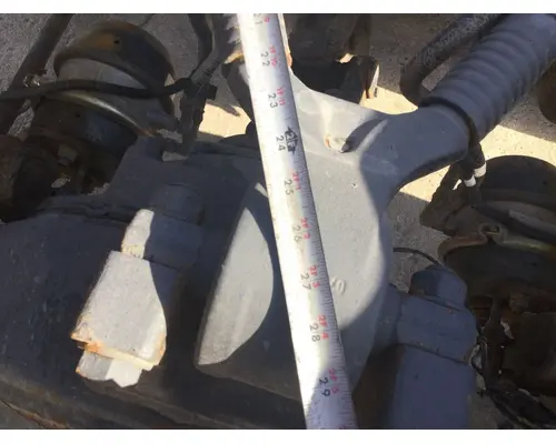 STERLING L9500 SERIES Suspension